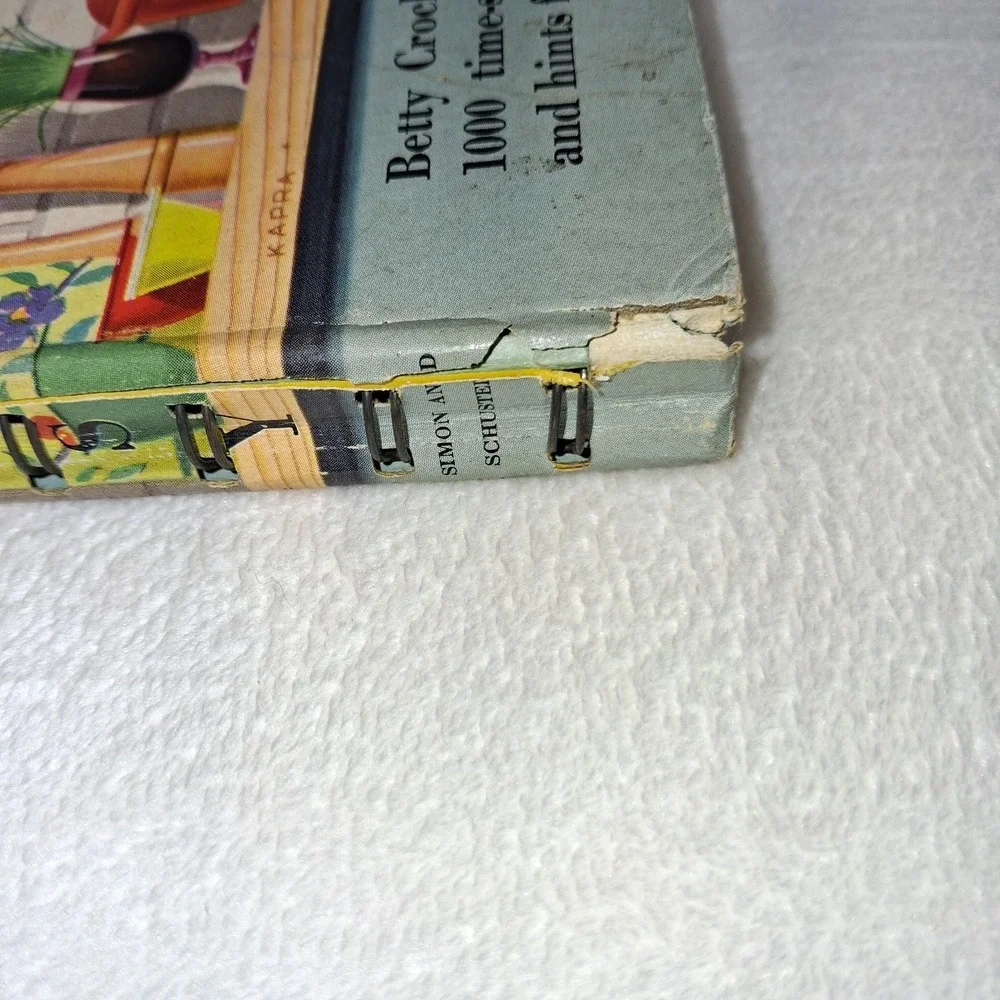Vtg Betty Crocker's Good and Easy Cookbook 1954 1st Edition 3rd Printing Wire